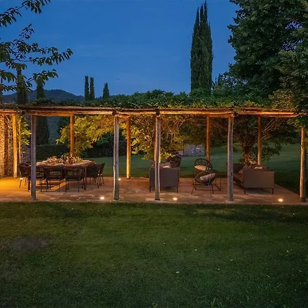 Luxury Arcelle * Preggio