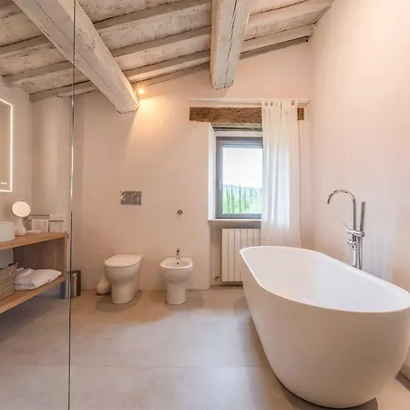 Luxury Arcelle * Preggio