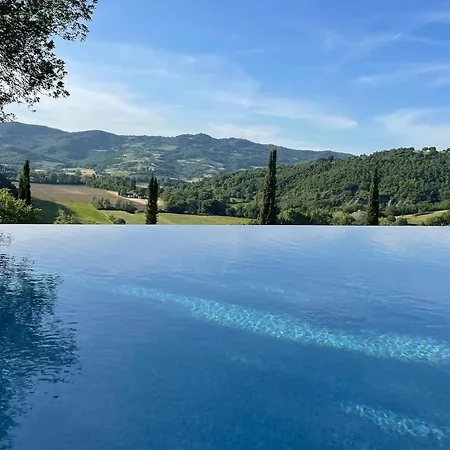 Luxury Arcelle Preggio